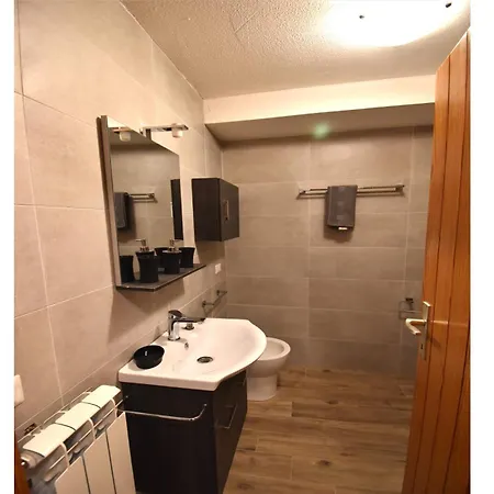 Schuss 1 Cervinia With Balcony- Without Wifi - Cir 0197 דירה *