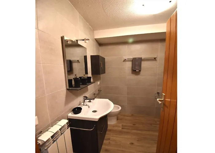 Schuss 1 Cervinia With Balcony- Without Wifi - Cir 0197 Апартаменти *