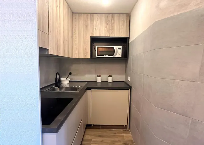 Schuss 1 Cervinia With Balcony- Without Wifi - Cir 0197 Апартаменти