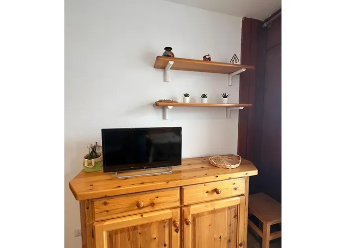 Апартаменти Schuss 1 Cervinia With Balcony- Without Wifi - Cir 0197